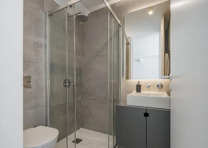 Lapa 84 - Seafront House Casa vacanze