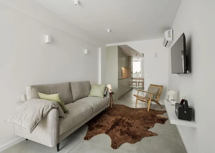 Lapa 84 - Seafront House Casa vacanze