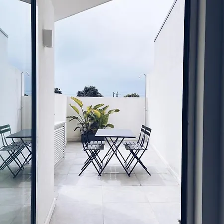 Lapa 84 - Seafront House * بوفوُ جي فارزيم