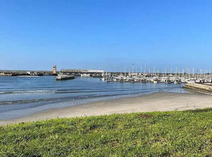 Lapa 84 - Seafront House بيت للعطل *