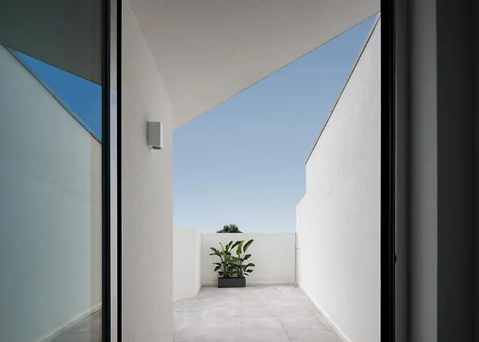 Lapa 84 - Seafront House بيت للعطل